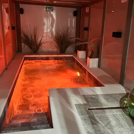 Alba Chiara Villa *